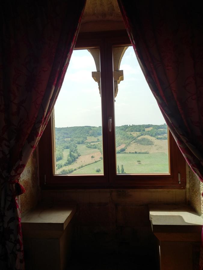 Auberge De La Halle Cordes-sur-Ciel Exterior foto